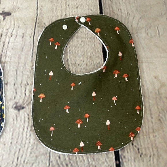Designer handcrafted cotton Terry bib - Picture 2 of 10